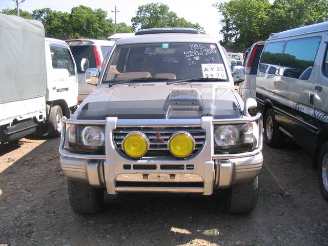 1996 Mitsubishi Pajero
