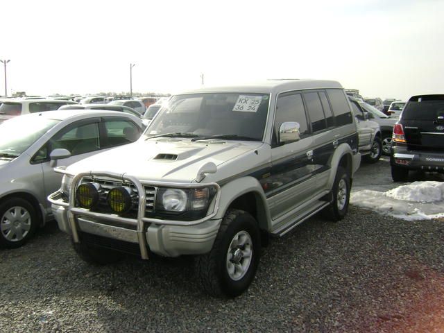 1996 Mitsubishi Pajero