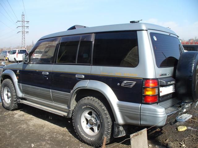 1996 Mitsubishi Pajero