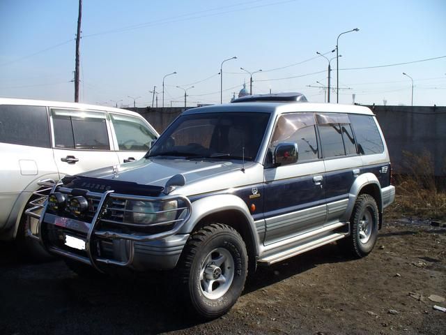 1996 Mitsubishi Pajero