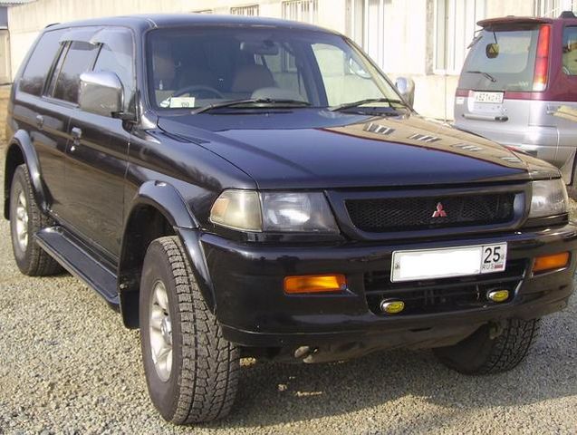 1996 Mitsubishi Pajero