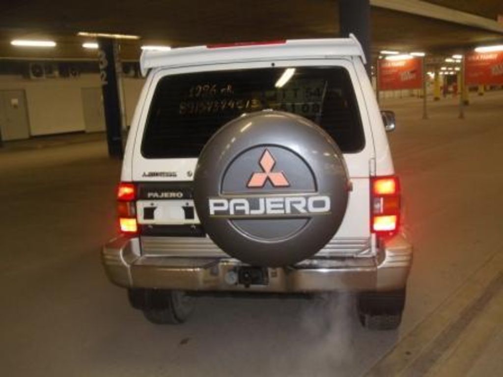 1996 Mitsubishi Pajero