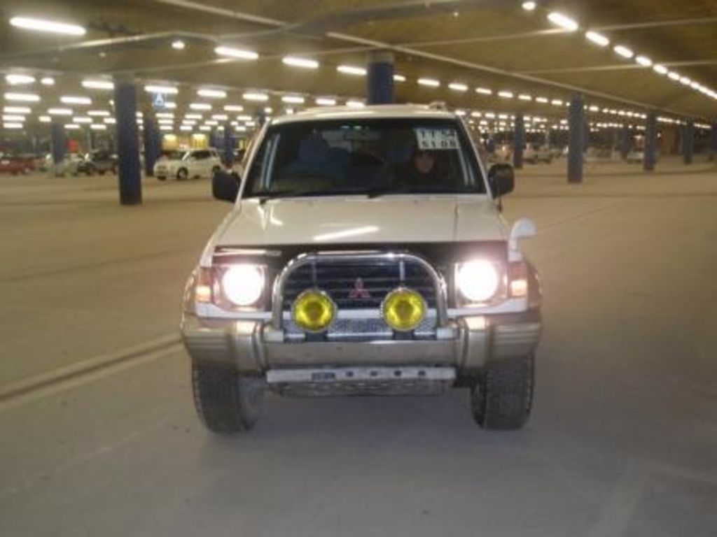 1996 Mitsubishi Pajero