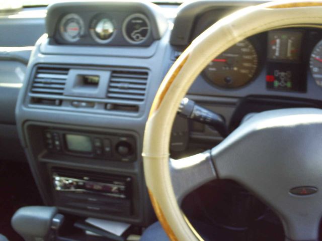 1996 Mitsubishi Pajero