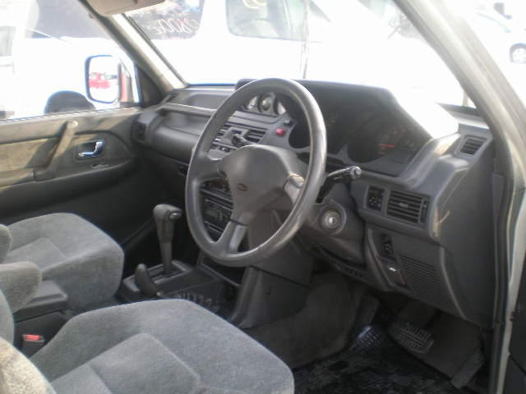 1996 Mitsubishi Pajero