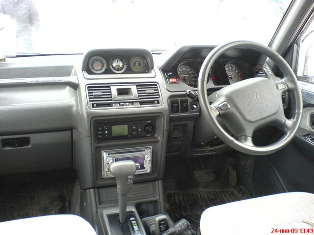 1996 Mitsubishi Pajero