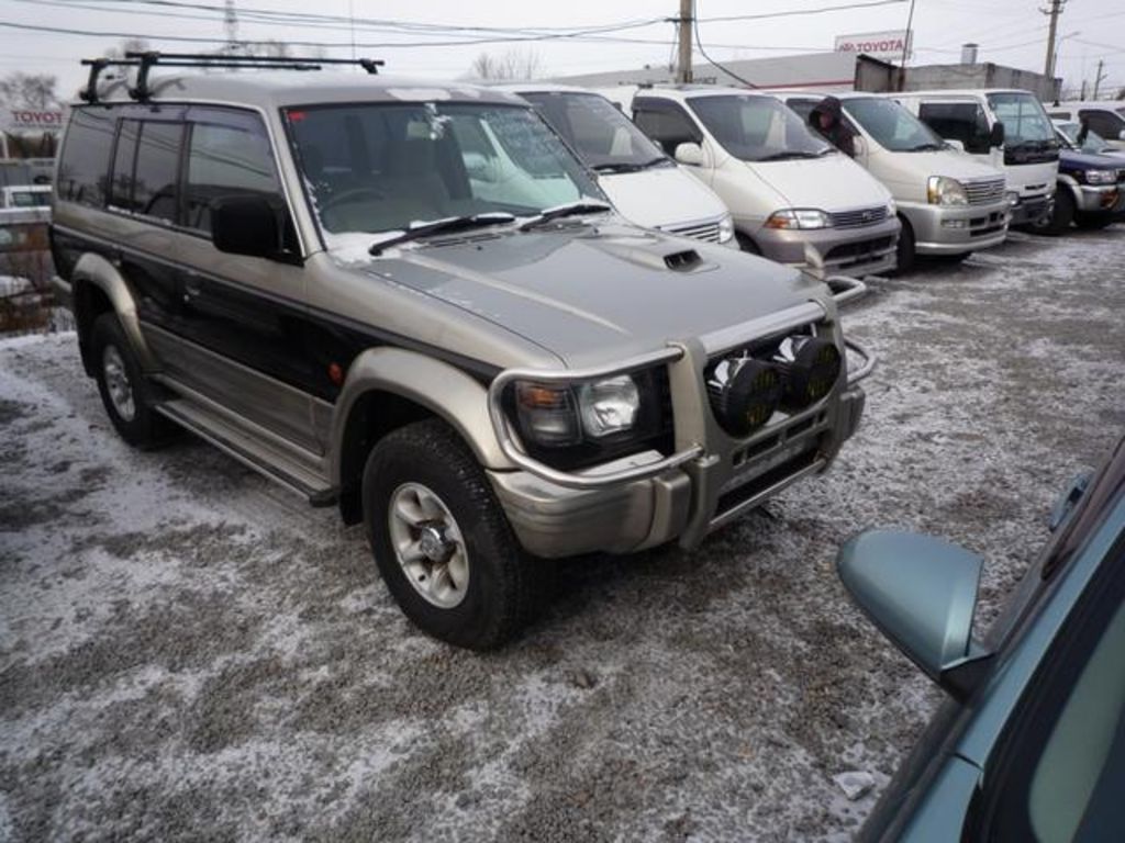 1996 Mitsubishi Pajero