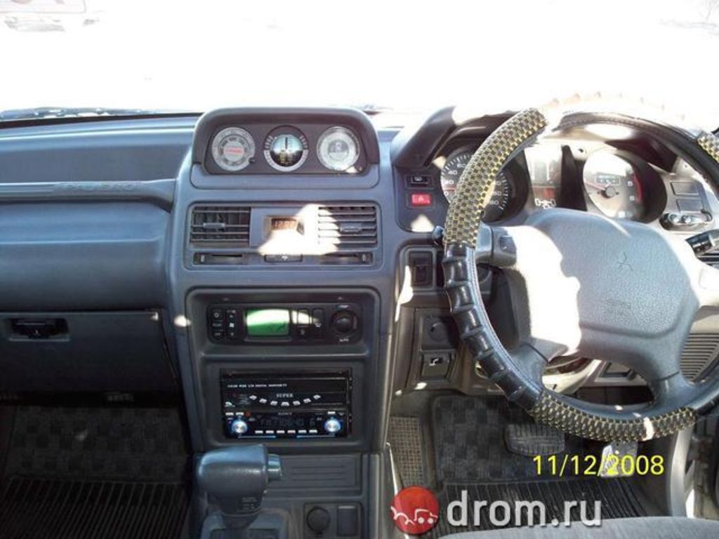 1996 Mitsubishi Pajero