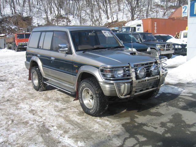 1996 Mitsubishi Pajero