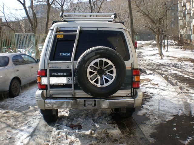 1996 Mitsubishi Pajero
