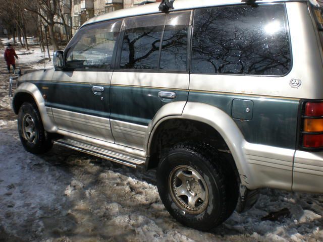 1996 Mitsubishi Pajero