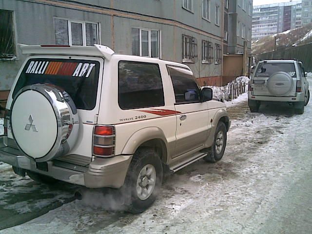 1996 Mitsubishi Pajero