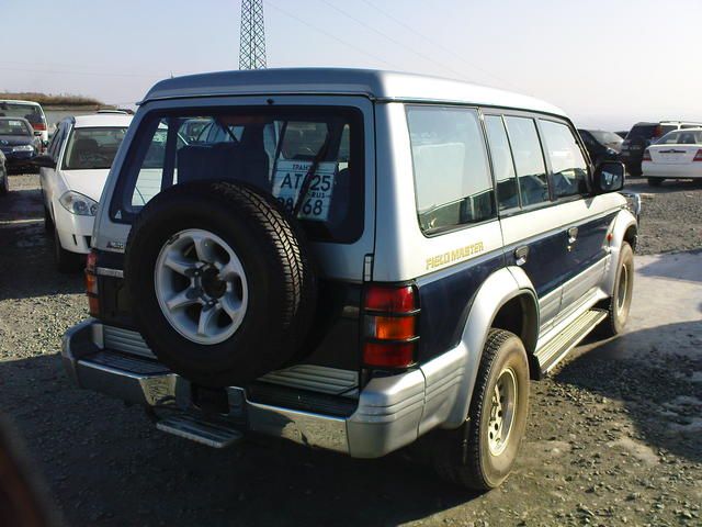 1996 Mitsubishi Pajero