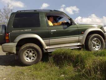 1996 Mitsubishi Pajero