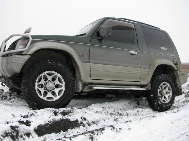 1996 Mitsubishi Pajero