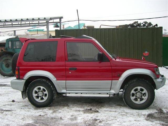 1996 Mitsubishi Pajero