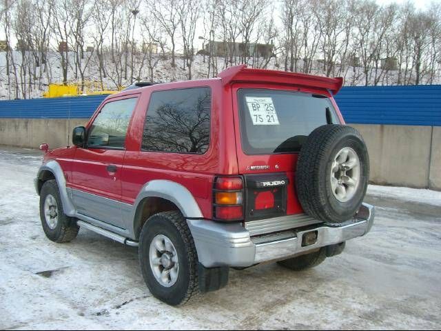 1996 Mitsubishi Pajero