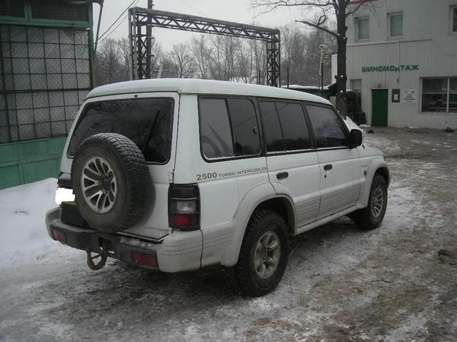 1996 Mitsubishi Pajero