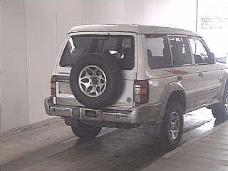 1996 Mitsubishi Pajero Photos