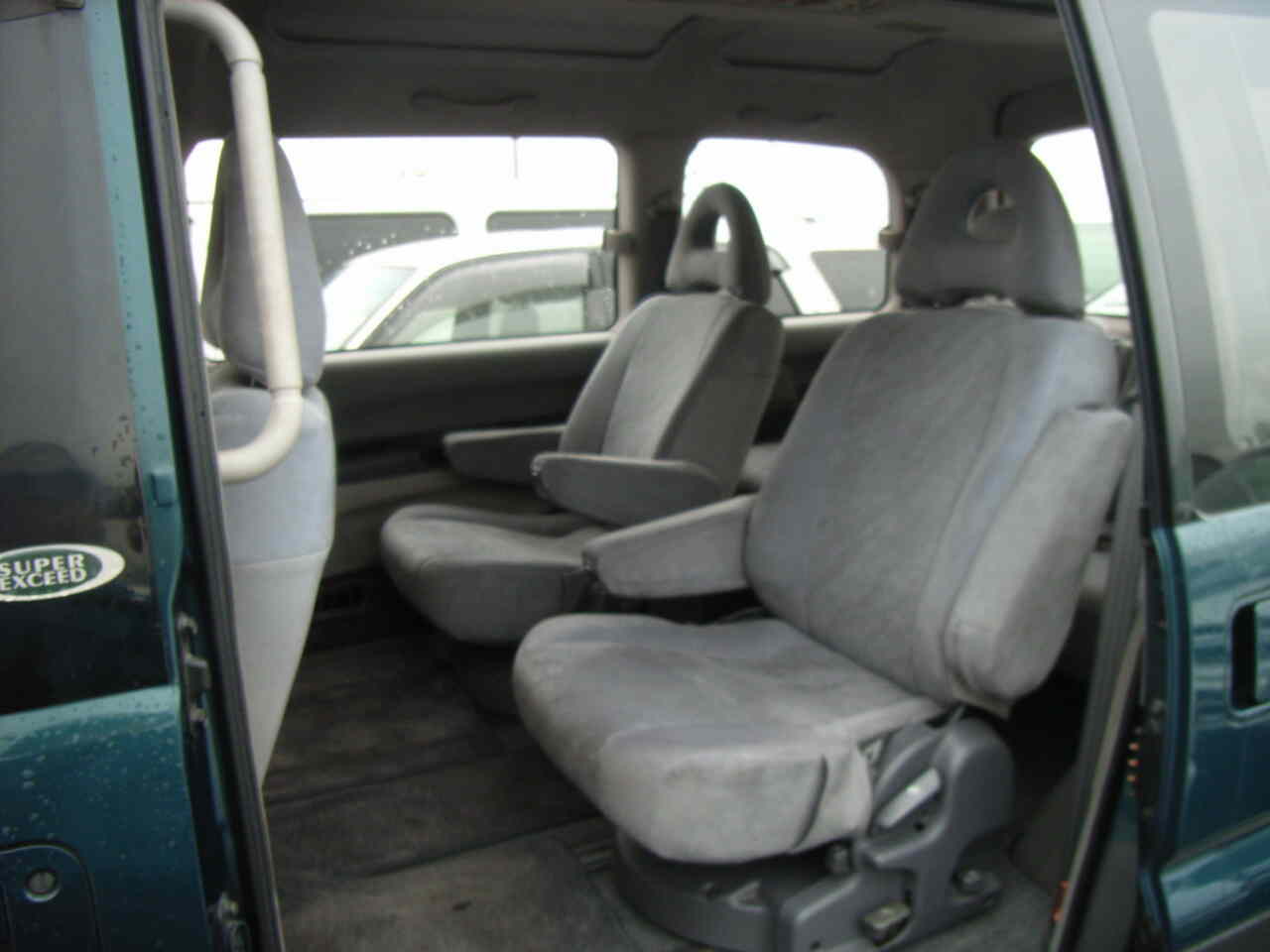 1996 Mitsubishi Pajero Photos