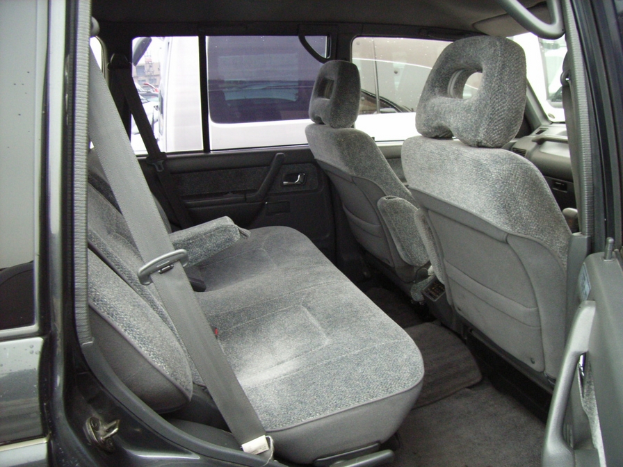 1996 Mitsubishi Pajero Pictures