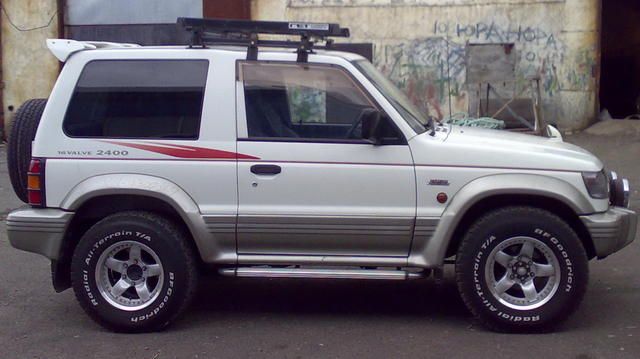 1996 Mitsubishi Pajero