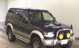 1996 Mitsubishi Pajero