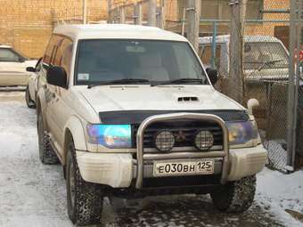 1996 Mitsubishi Pajero Pics