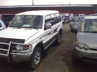 1996 Mitsubishi Pajero Wallpapers