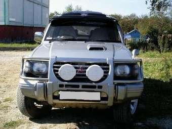 1996 Mitsubishi Pajero Pics