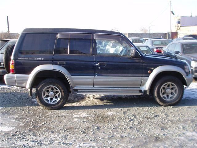 1996 Mitsubishi Pajero