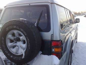 1996 Mitsubishi Pajero Images