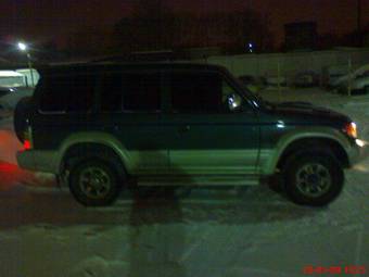 1996 Mitsubishi Pajero Photos