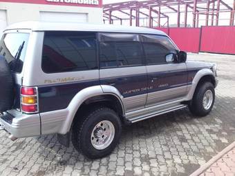 1996 Mitsubishi Pajero Images