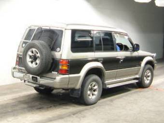 1996 Mitsubishi Pajero Pics