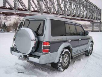 1996 Mitsubishi Pajero Wallpapers