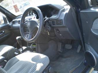 1996 Mitsubishi Pajero Pics