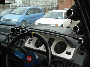 1996 Mitsubishi Pajero Photos