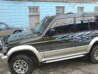 1996 Mitsubishi Pajero Pictures