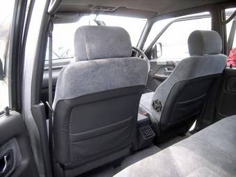1996 Mitsubishi Pajero Images