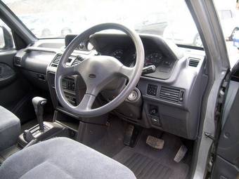 1996 Mitsubishi Pajero Pics