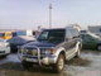 1996 Mitsubishi Pajero Wallpapers