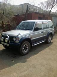 1996 Mitsubishi Pajero Photos