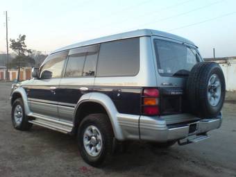 1996 Mitsubishi Pajero Pictures