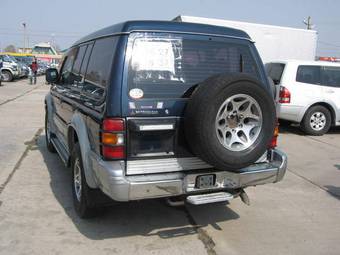 1996 Mitsubishi Pajero Wallpapers