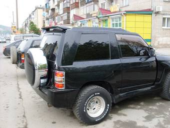 1996 Mitsubishi Pajero Photos