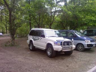 1996 Mitsubishi Pajero