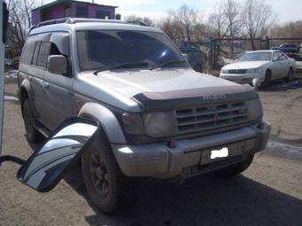 1996 Mitsubishi Pajero Photos