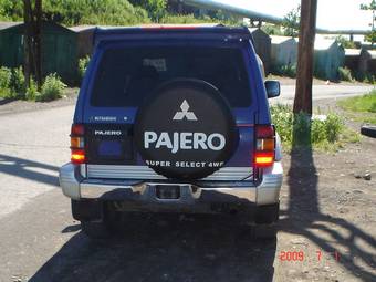 1996 Mitsubishi Pajero Photos