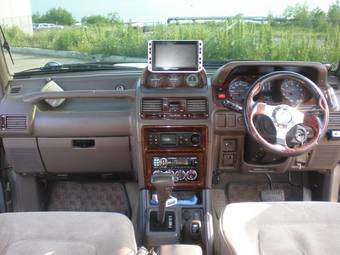 1996 Mitsubishi Pajero Pics